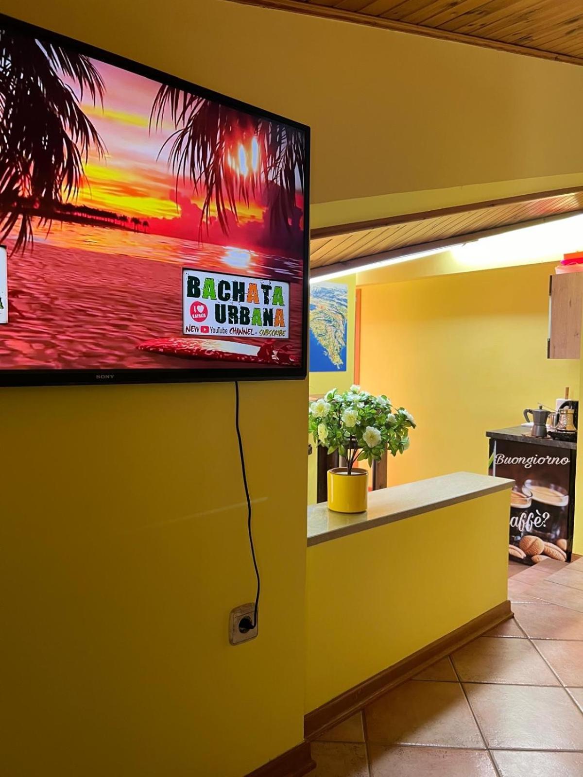 Apartma Mimi Dekani Екстериор снимка