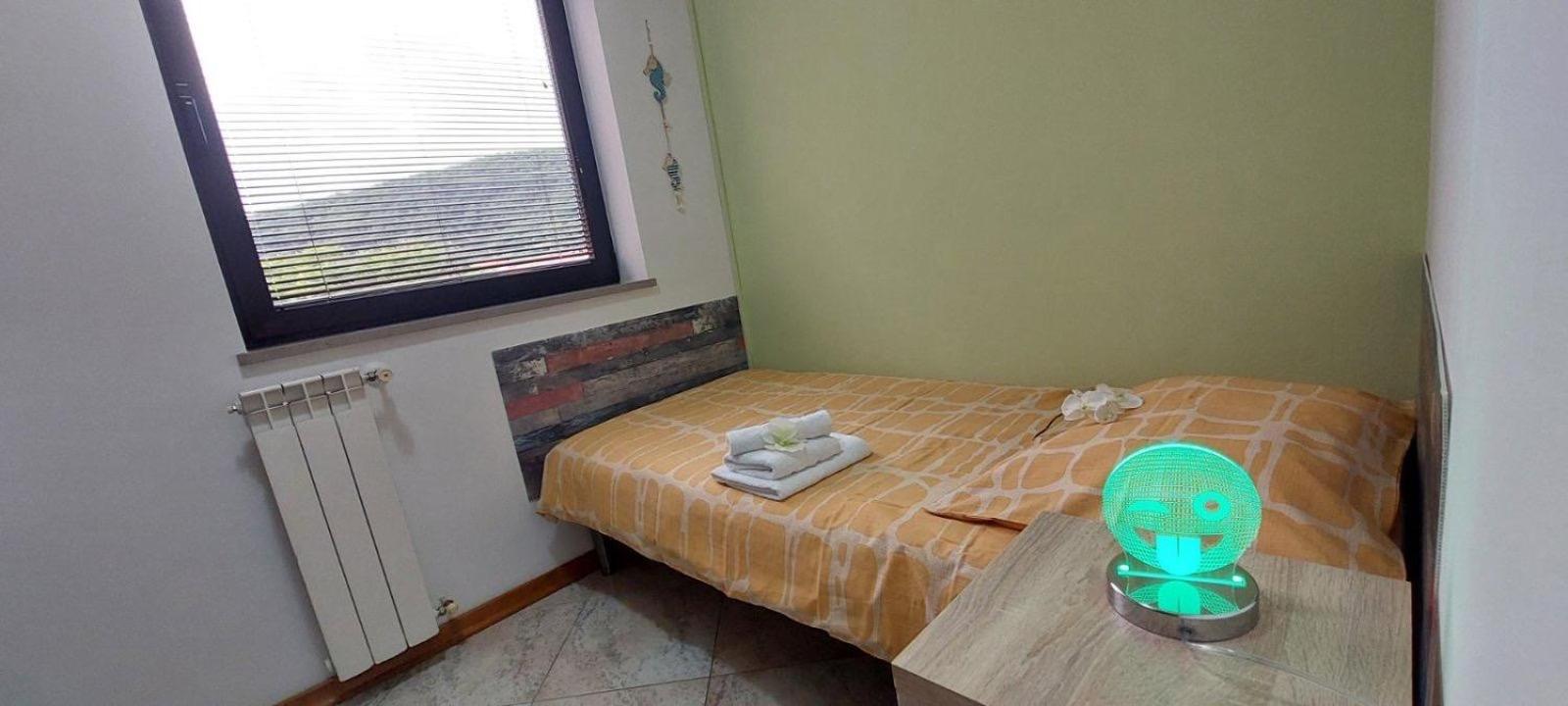 Apartma Mimi Dekani Екстериор снимка